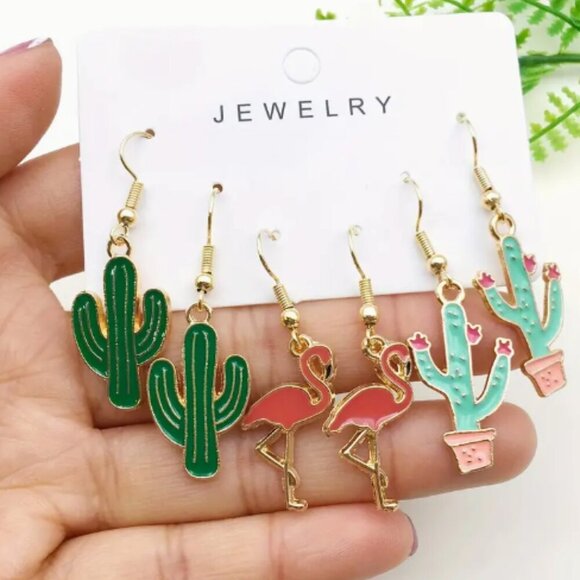 💚 3 pack of fun Cactus, Flamingo Earrings on shepherds hook earwires gold tone - Picture 2 of 3